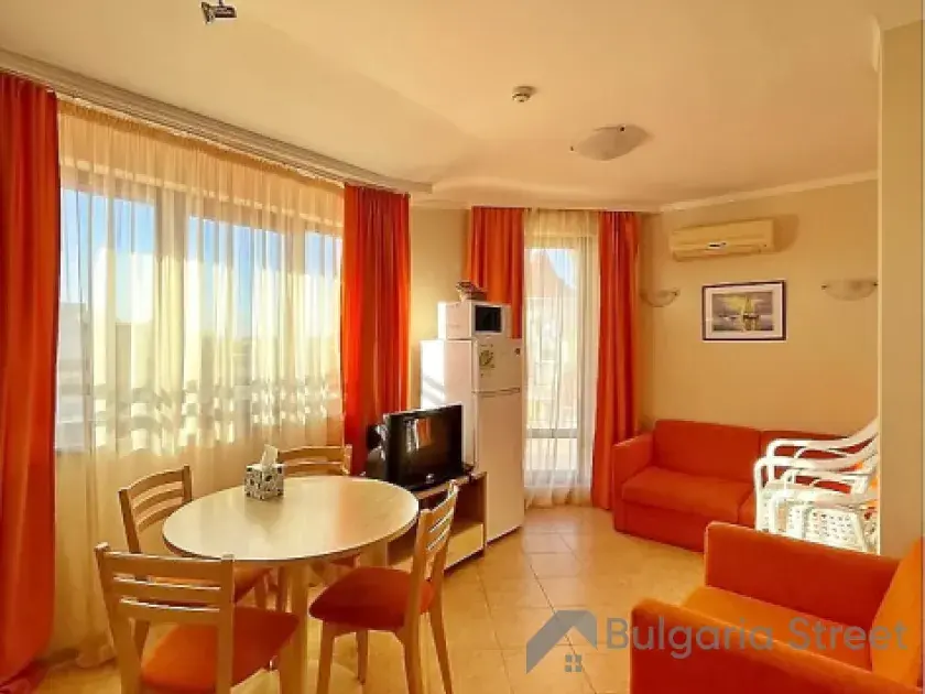 обідня зона у вітальні