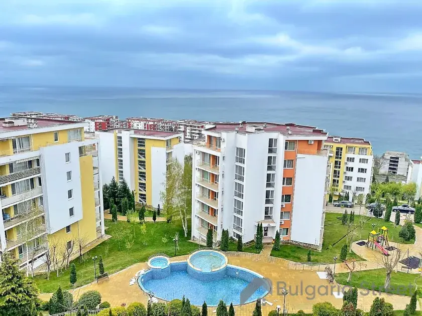 вид на море з тераси