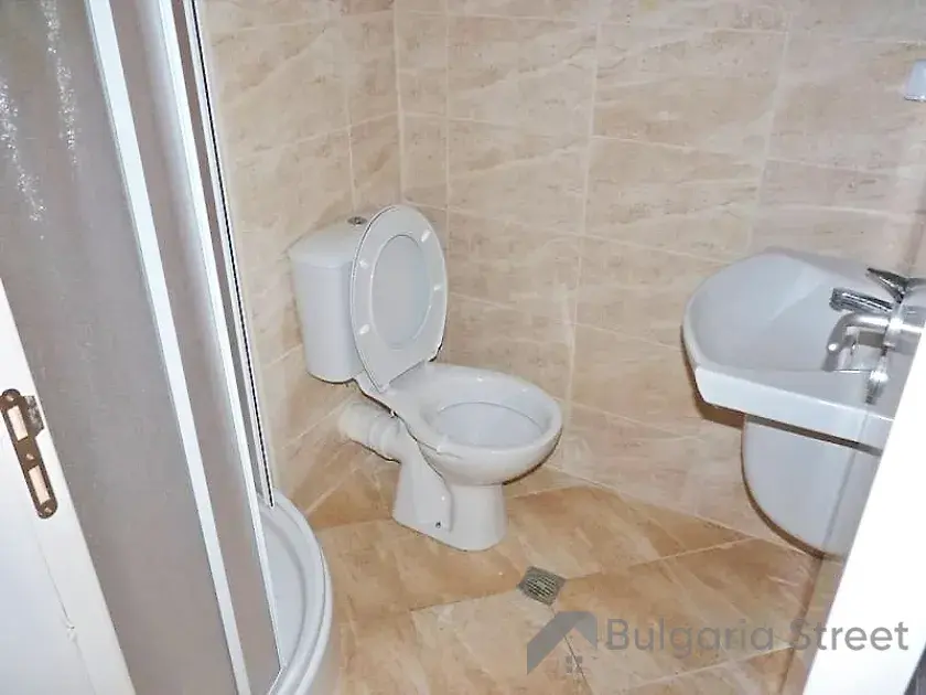 ванна кімната та туалет