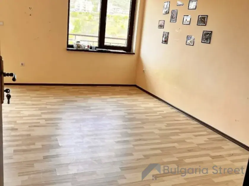 вікна у вітальні