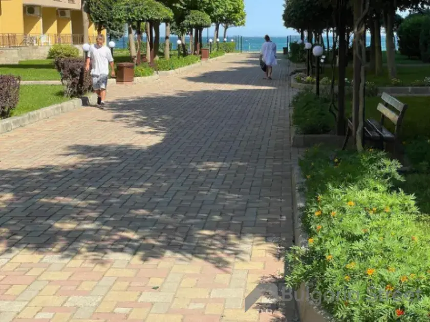 пішохідна доріжка