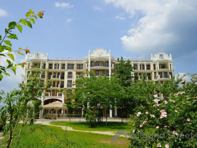 фасад комплексу