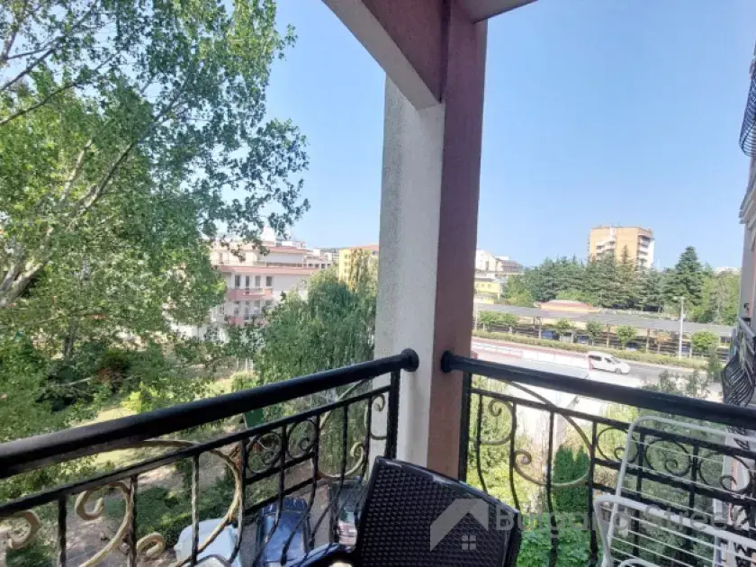 тераса з видом на парк