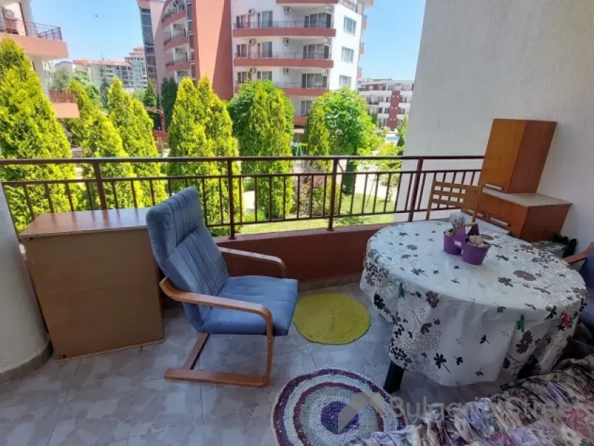 меблі на терасі