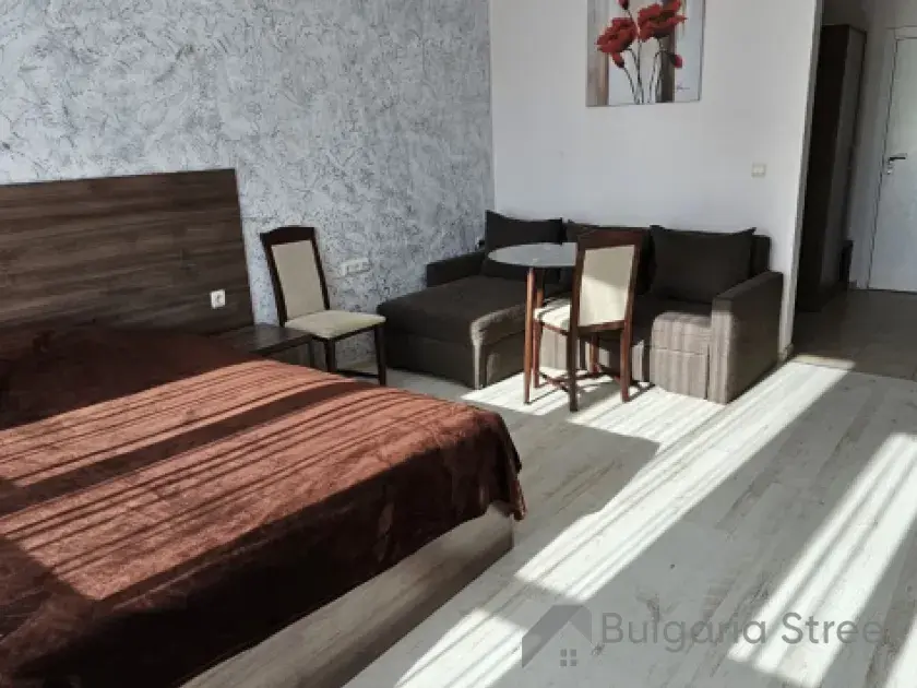 ліжко у вітальні
