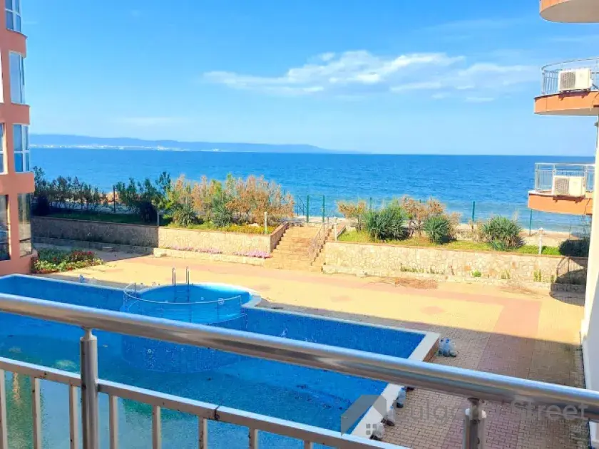 Вид на море с балкона