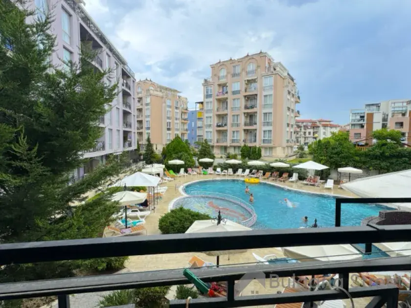 Балкон