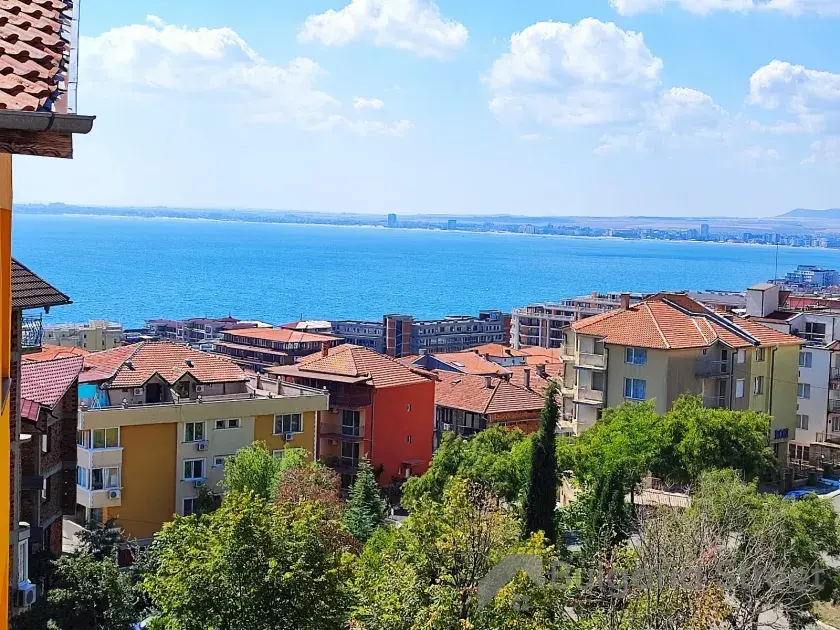 вид на море из балкона