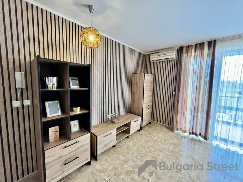 Вітальня, меблевий гарнітур