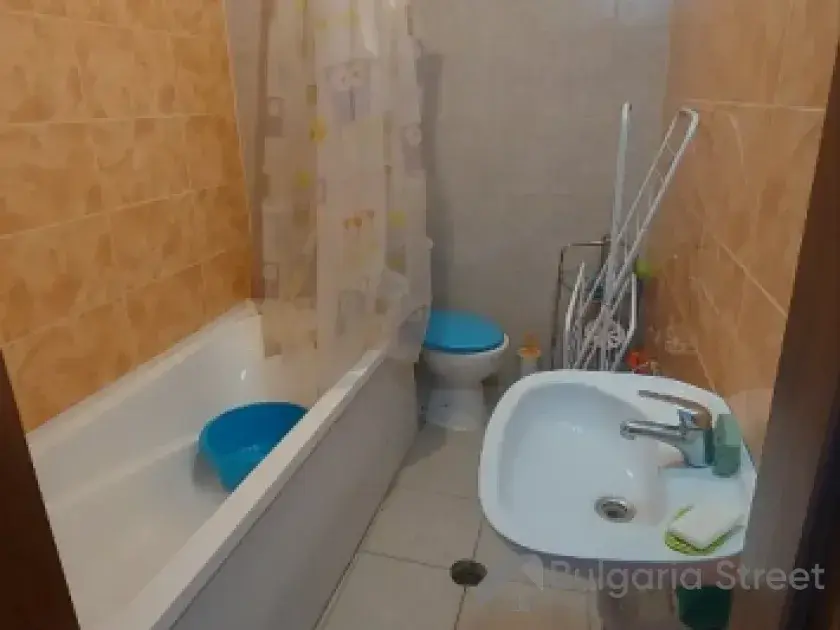 Ванная комната с туалетом