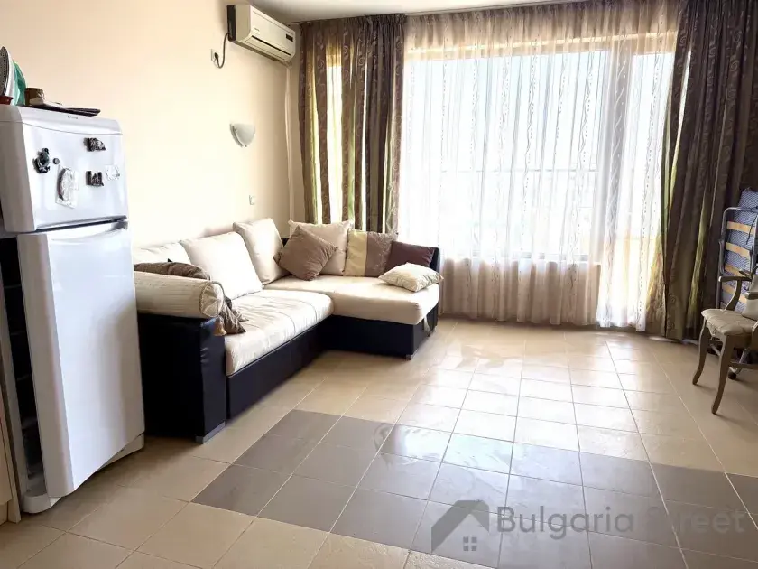 Diamond Bay | Студія, кухня, вітальня