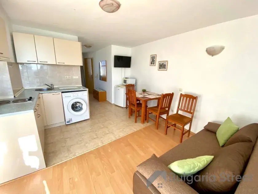 Julia Family Apartment | Двокімнатна квартира: вітальня, кухня