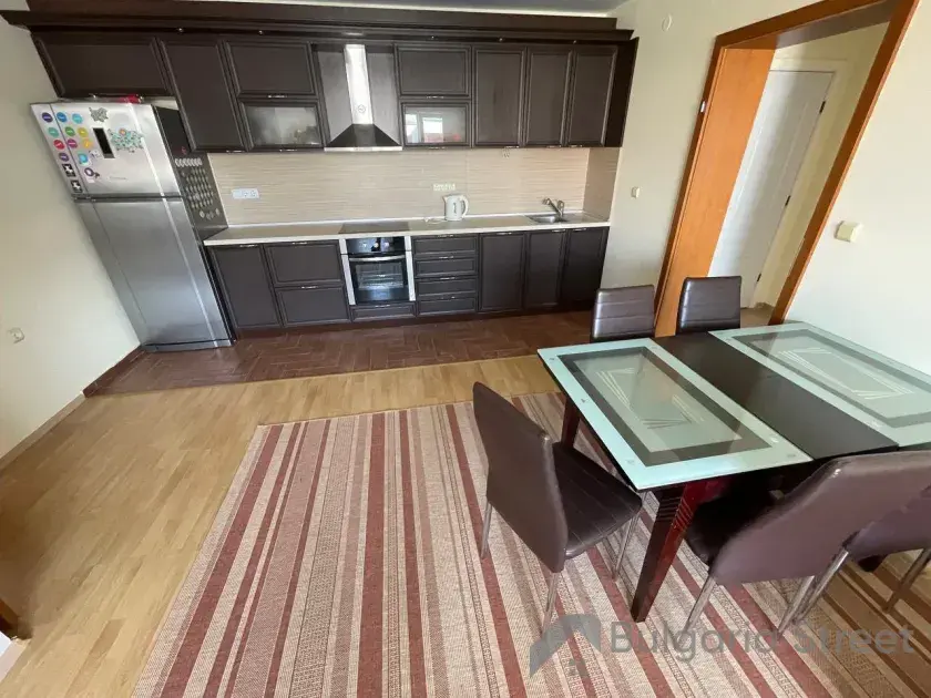 Privillage Fort Beach | Трикімнатна квартира: вітальня, кухня