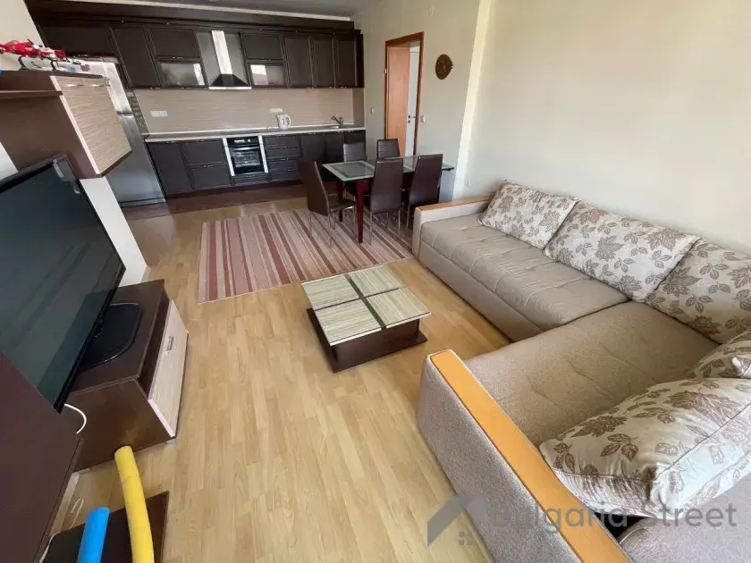 Privillage Fort Beach | Трикімнатна квартира: вітальня, кухня