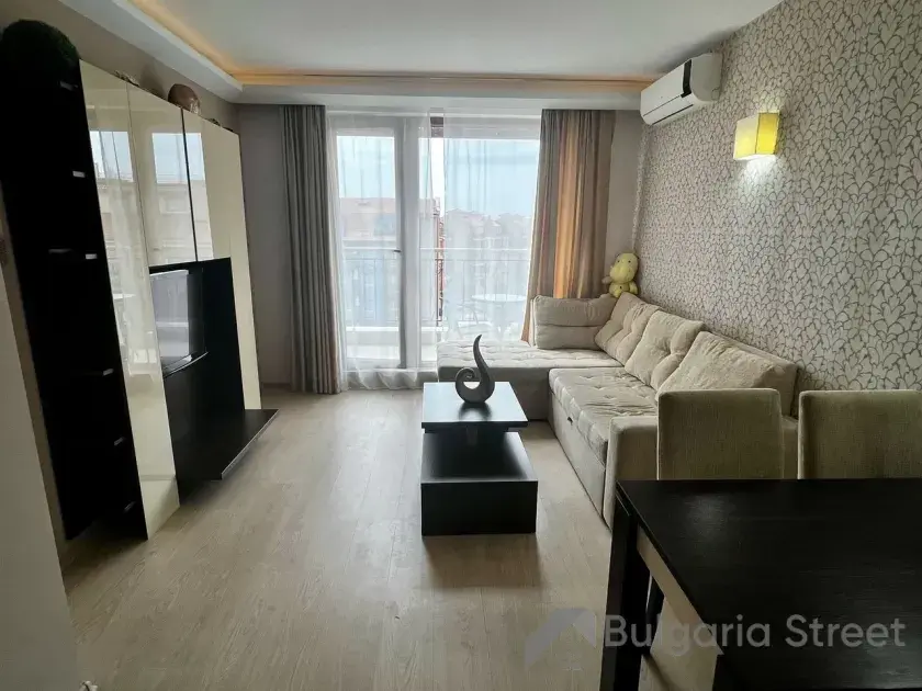 Harmony Suites 2 | Двокімнатна квартир: вітальня, кухня