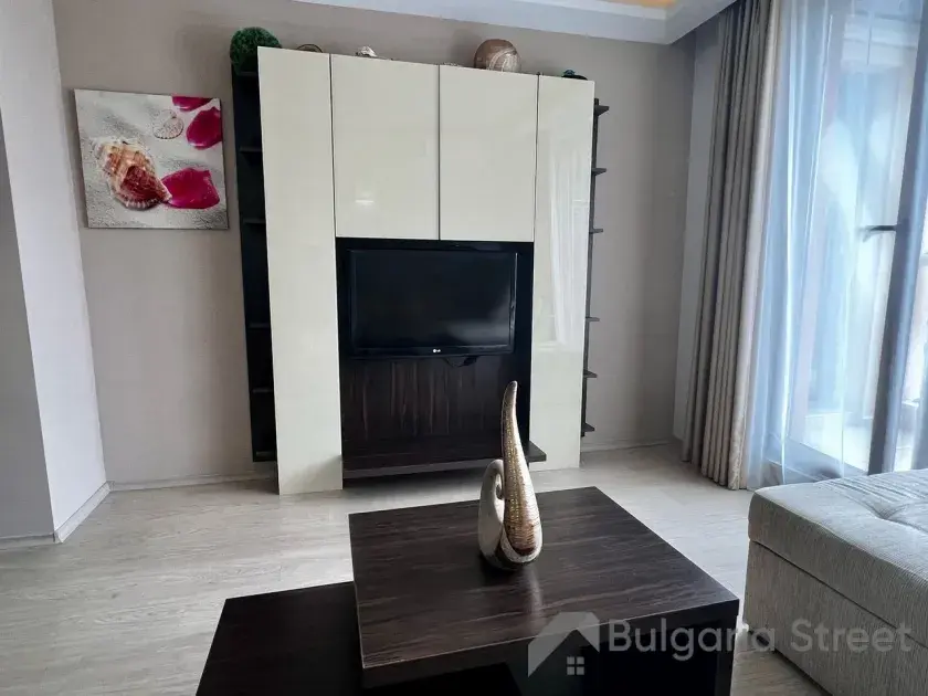 Harmony Suites 2 | Двокімнатна квартир: вітальня, кухня