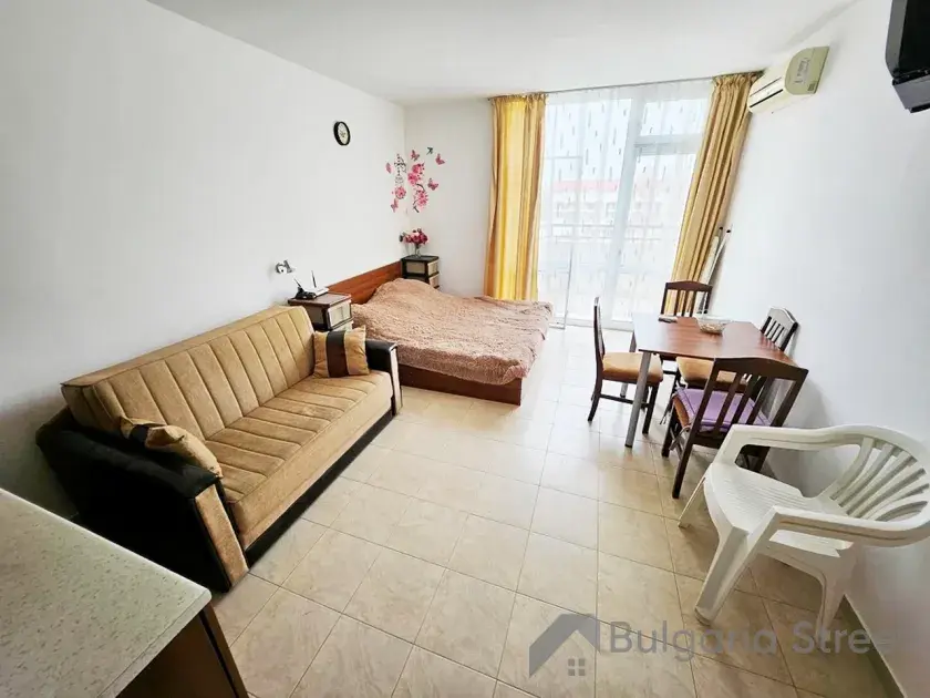 Rose Residence | Студія