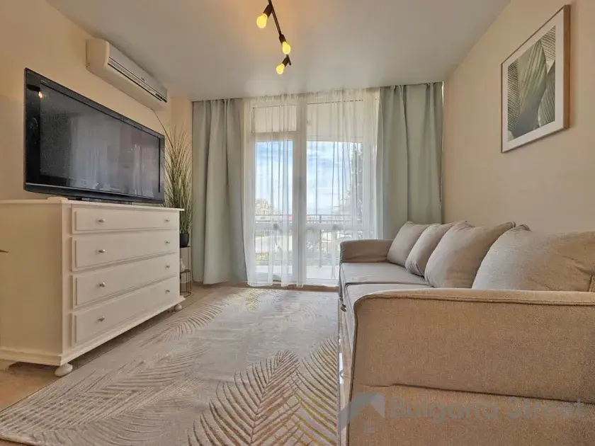 LUXOR | Двокімнатна квартира :ВІТАЛЬНЯ, кухня