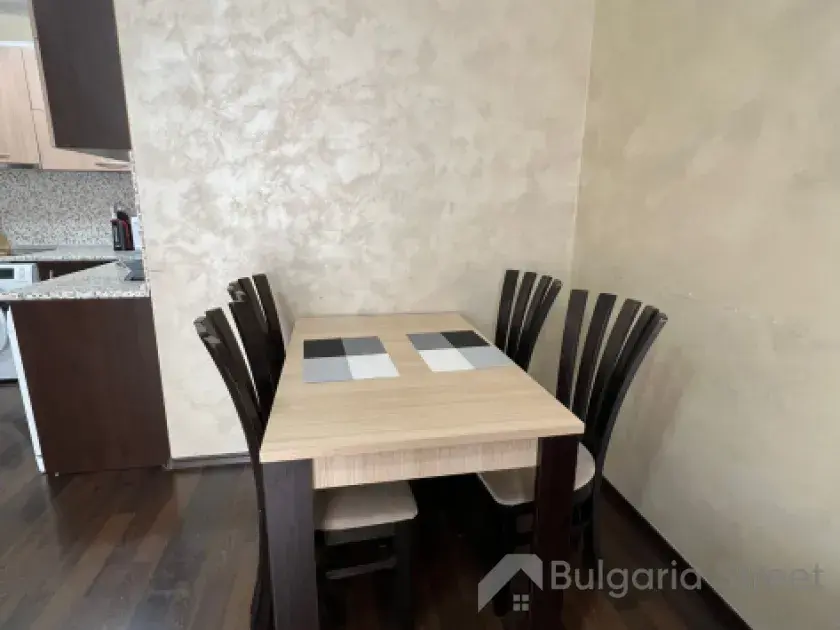 Святий Влас | Двокімнатна квартира : вітальня, кухня