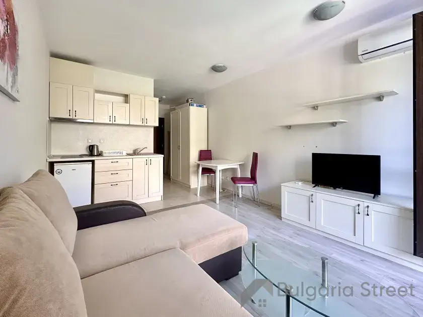 студія в житловому комплексі "Удача"