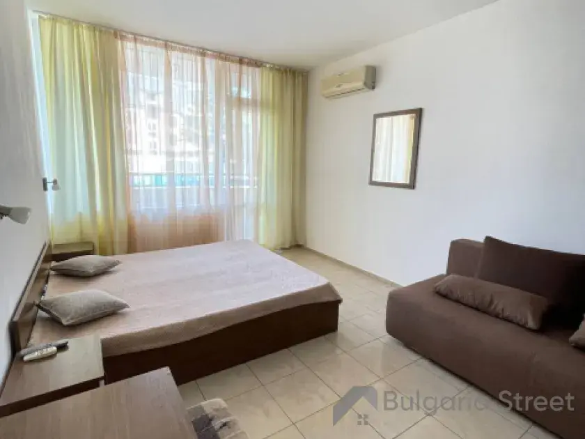 Jasmin Residence - Простора студія