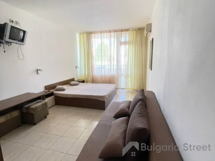 Jasmin Residence - Простора студія