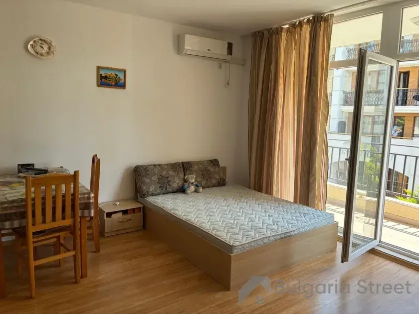 Grand Kamelia | Простора студія