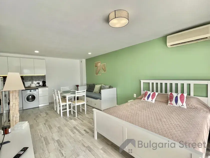 Fort Noks Grand Resort | Велика зонована студія