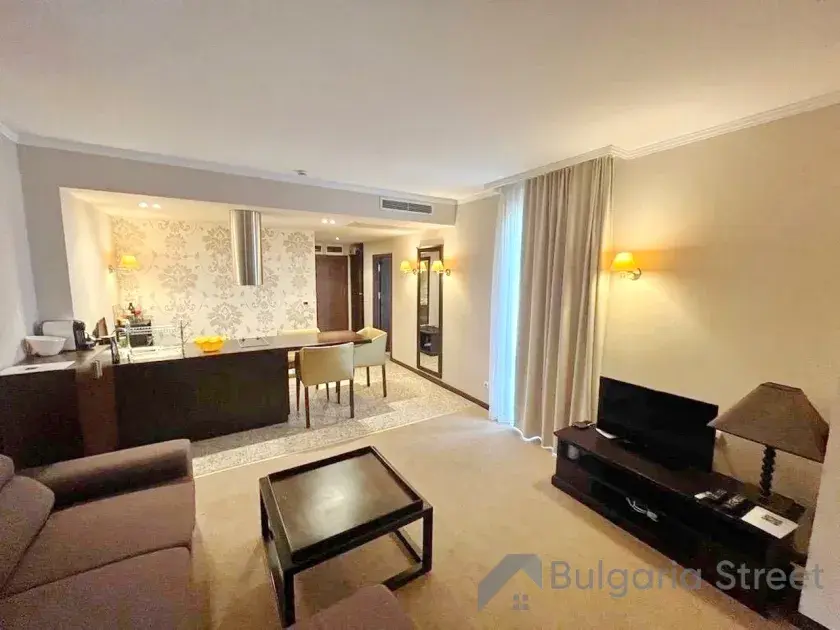 Barcelo Royal Beach Resort | Двокімнатна квартира : вітальня, кухня