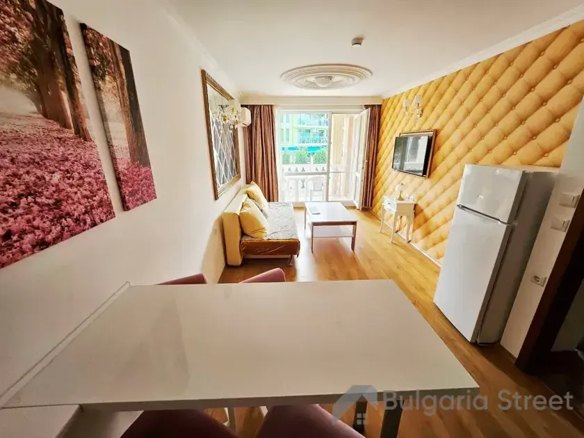 Sweet Homes 5 | Двокімнатна квартира : вітальня,кухня