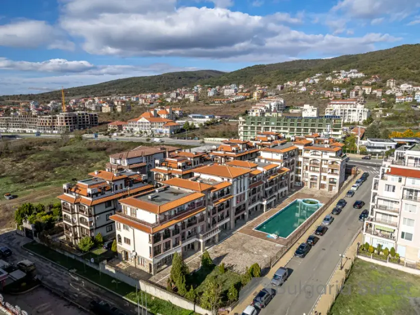комплекс, территория, бассейн