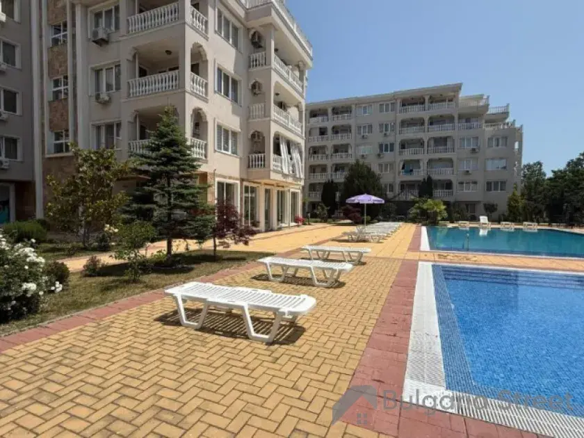 Lifestyle Delux | Трикімнатна квартира в Несебрі у сучасному житловому комплексі