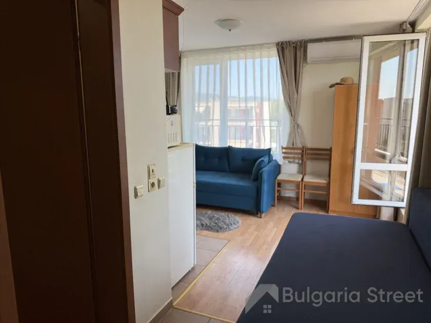 Holiday Fort Golf Club | Сучасний апартамент біля моря в Сонячному Березі