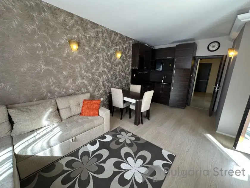 Harmony Suites 2 | Трикімнатна квартира біля моря на Сонячному Березі