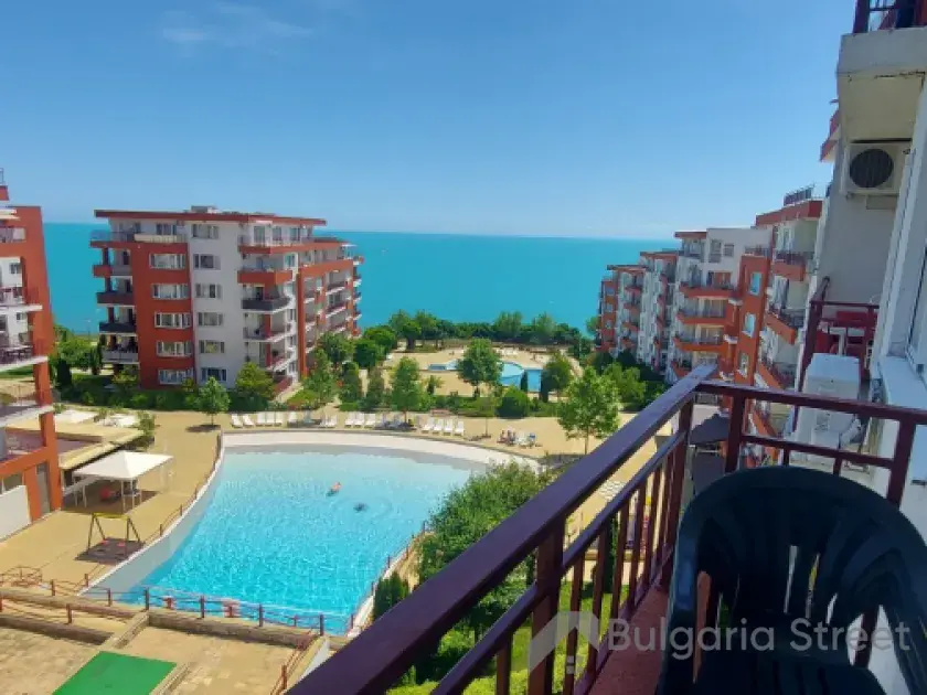 вид на море из балкона