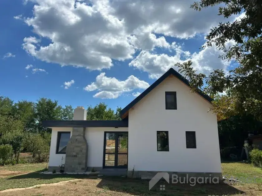 дом з участком