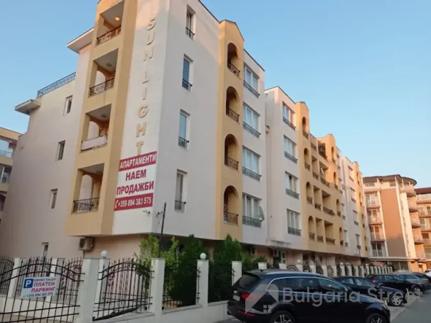 комплекс, территорія, бассейн