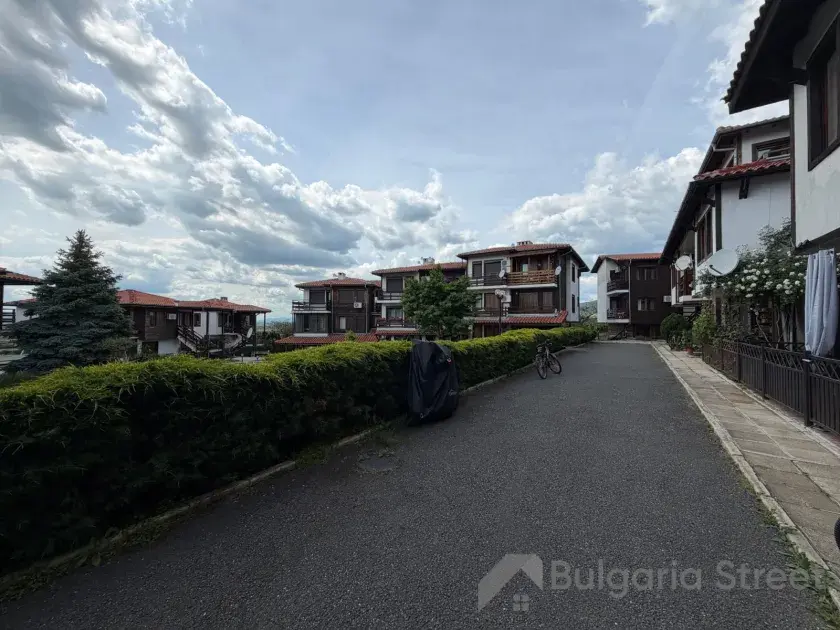 комплекс, территорія, бассейн