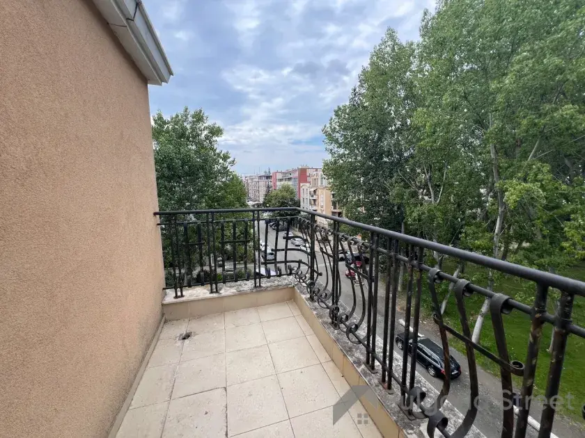 балкон